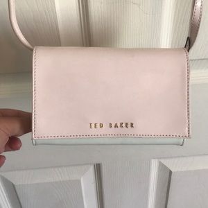 LAST DAY🔥FINAL PRICE🔥Ted Baker Pink Purse
